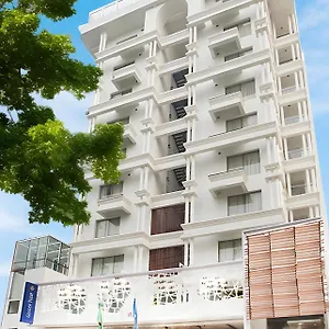 Hotel Golden Tulip - The Grandmark